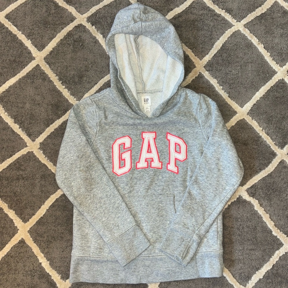 Girls Gray GAP Sweatshirt Size 6-7